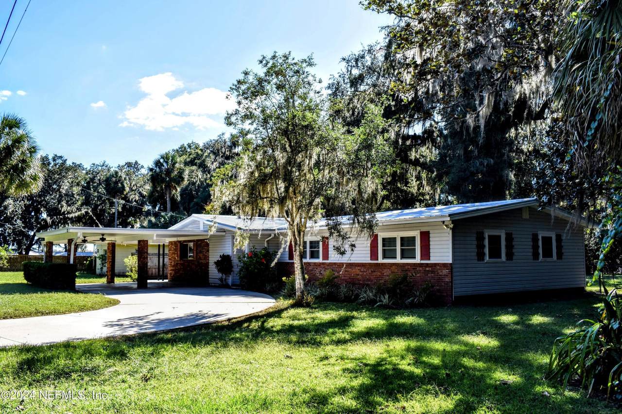 111 Thompson Road - Photo 1