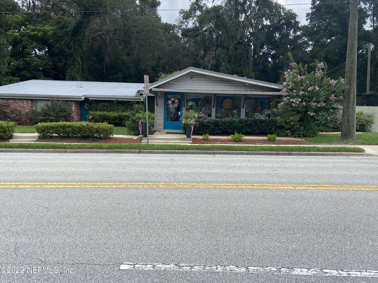111 Palm Avenue - Photo 1