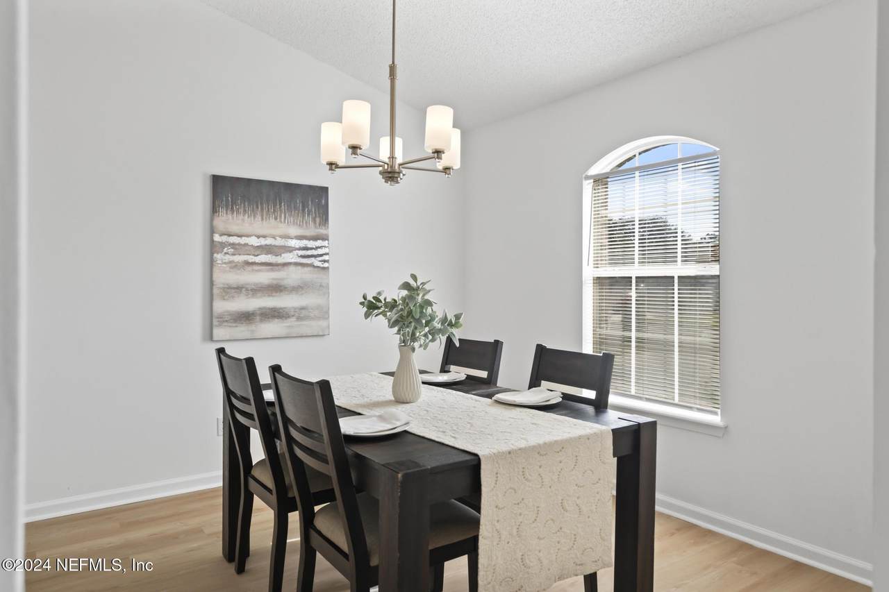 5943 Wentworth Circle - Photo 1