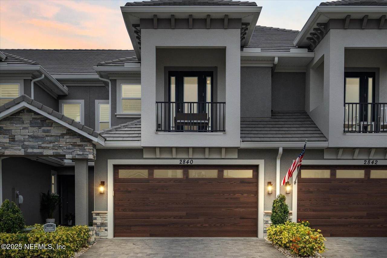 2840 Isles Way - Photo 1