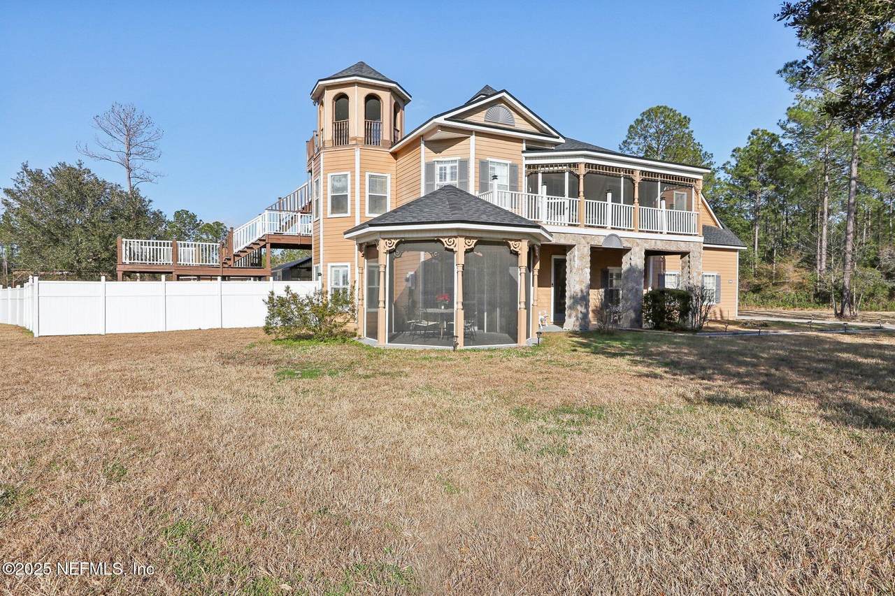 11286 Saddle Crest Way - Photo 1