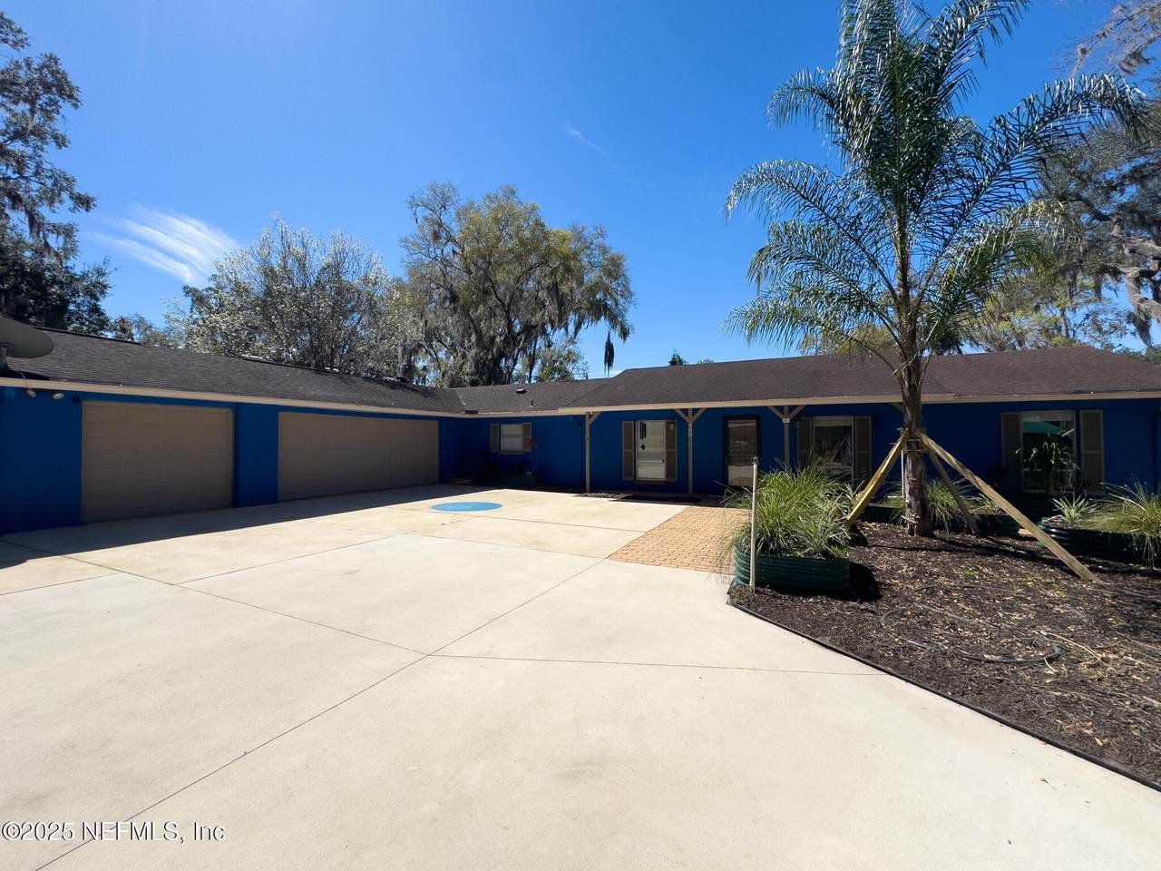 460 4TH Avenue - Photo 1