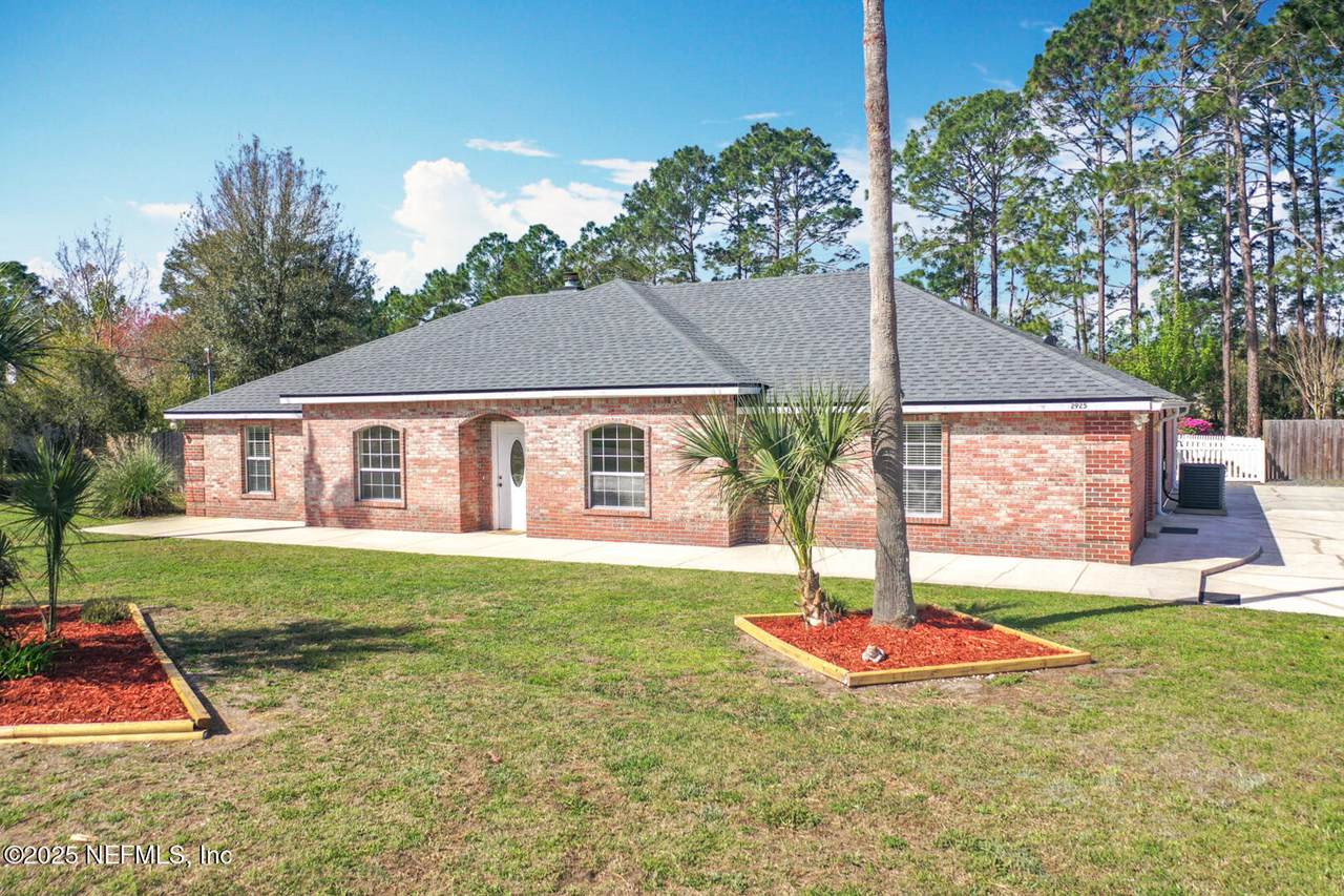 2925 Florence Drive - Photo 1