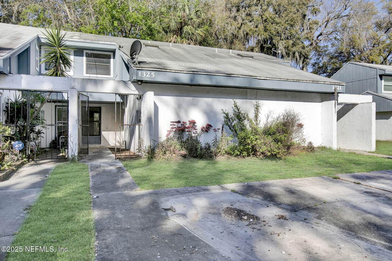1325 Mayport Landing Circle - Photo 1
