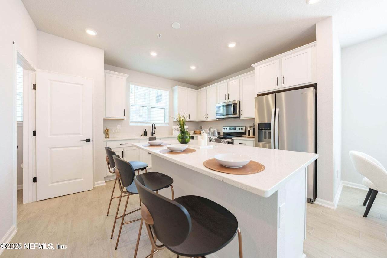 163 Barstow Place - Photo 1