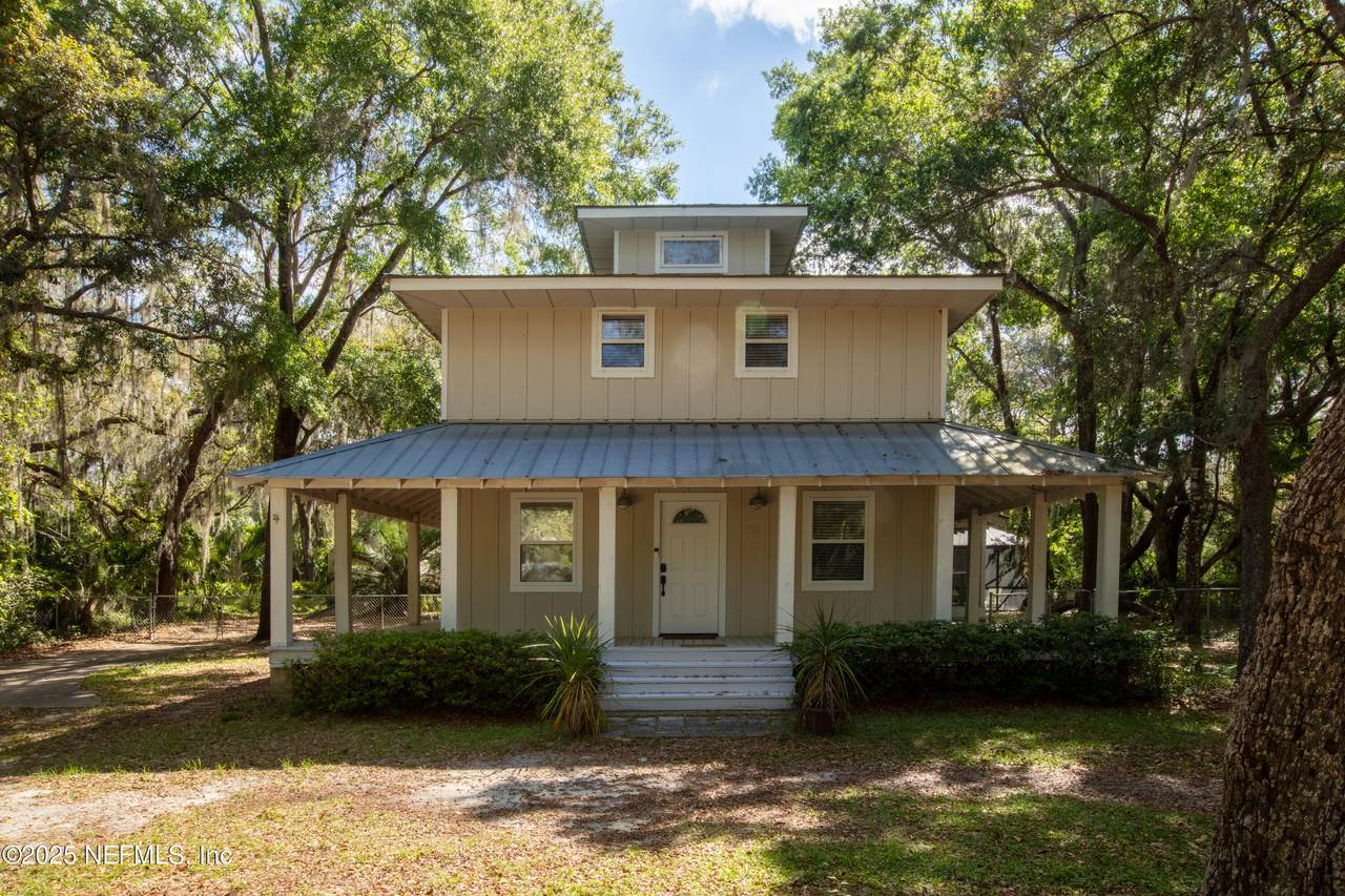 303 3RD Avenue - Photo 1