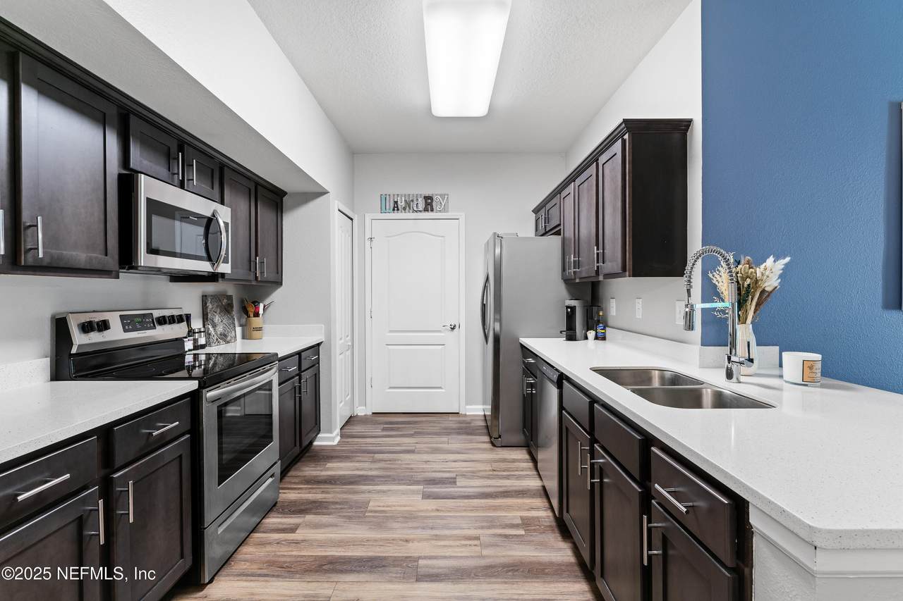 4958 Key Lime Drive - Photo 1