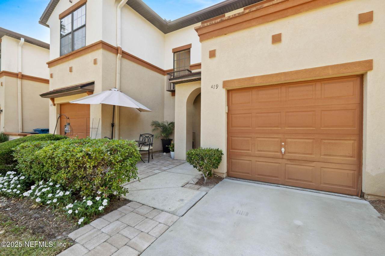 419 Honeycomb Way - Photo 1
