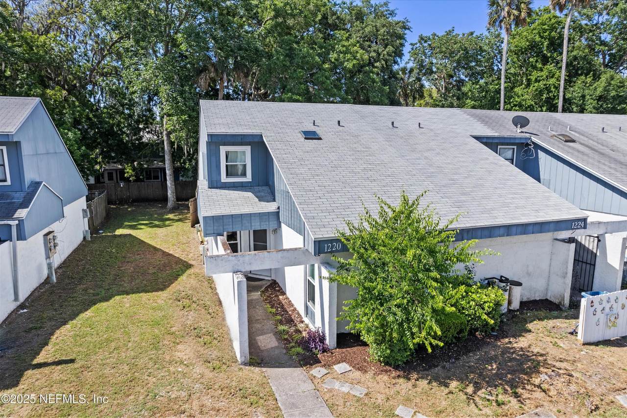 1220 Bayshore Drive - Photo 1