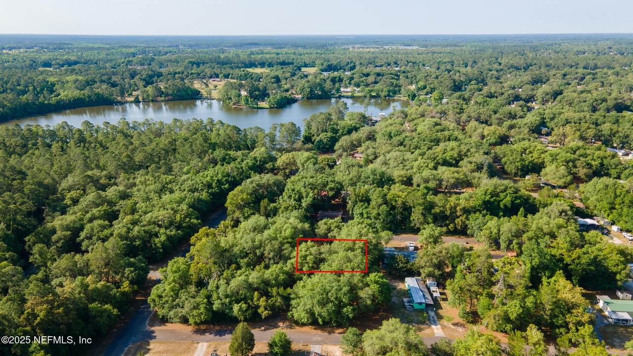 102 Rose Drive - Photo 1
