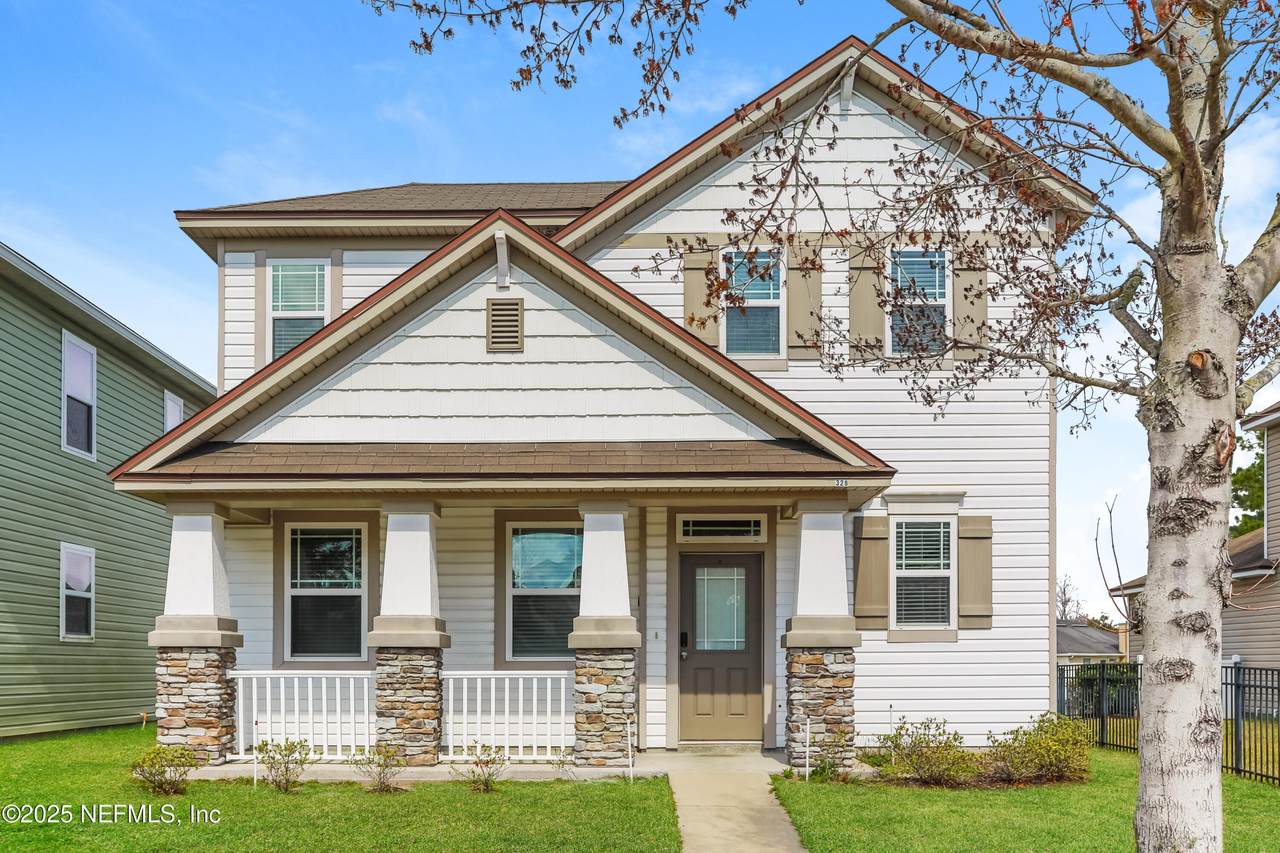 328 Vineyard Lane - Photo 1