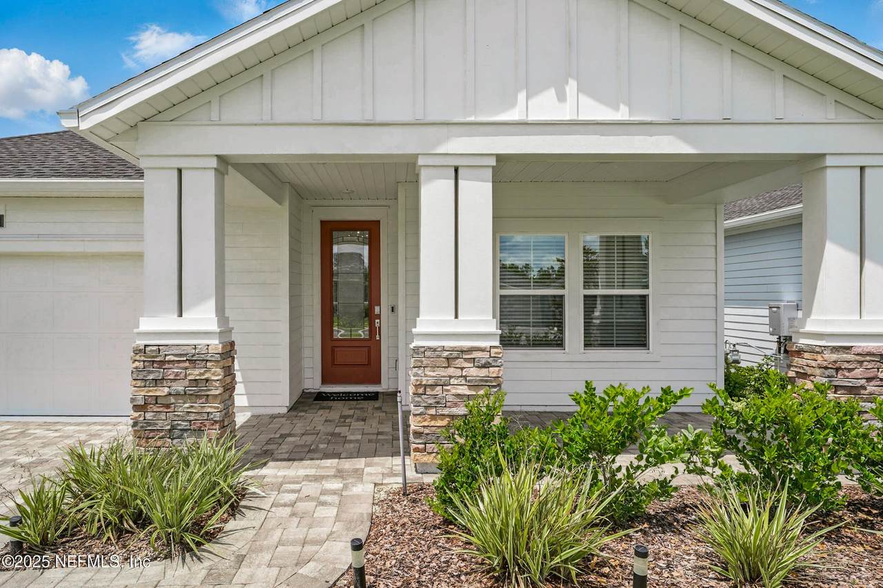1459 Stillwater Boulevard - Photo 1