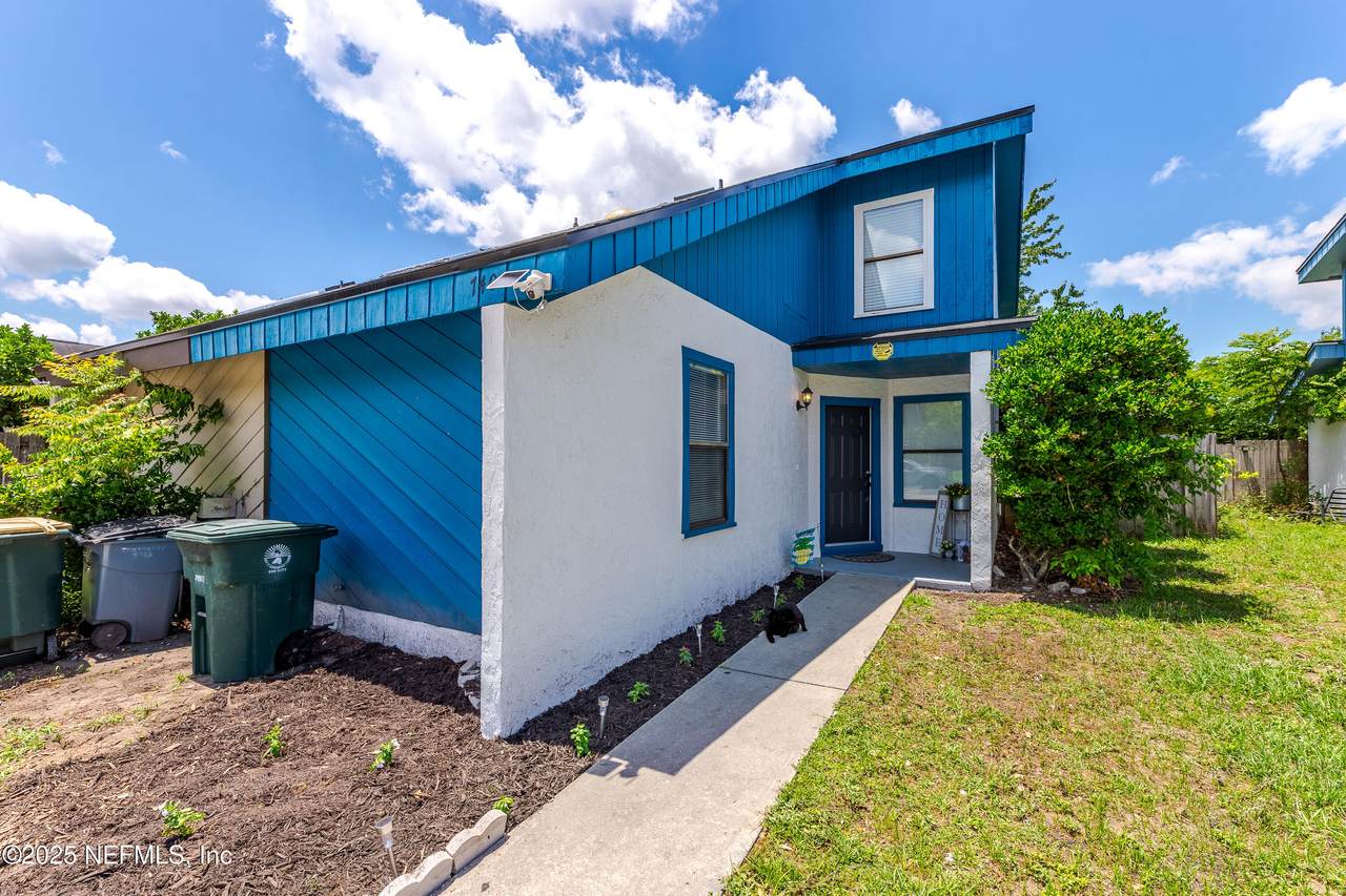 740 Trekker Street - Photo 1