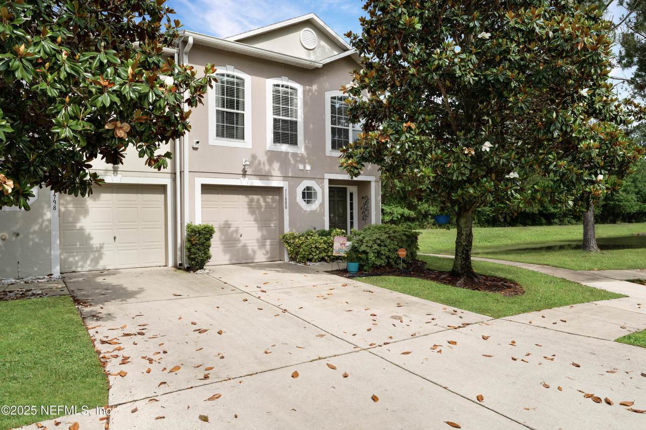 11800 Lake Bend Circle - Photo 1