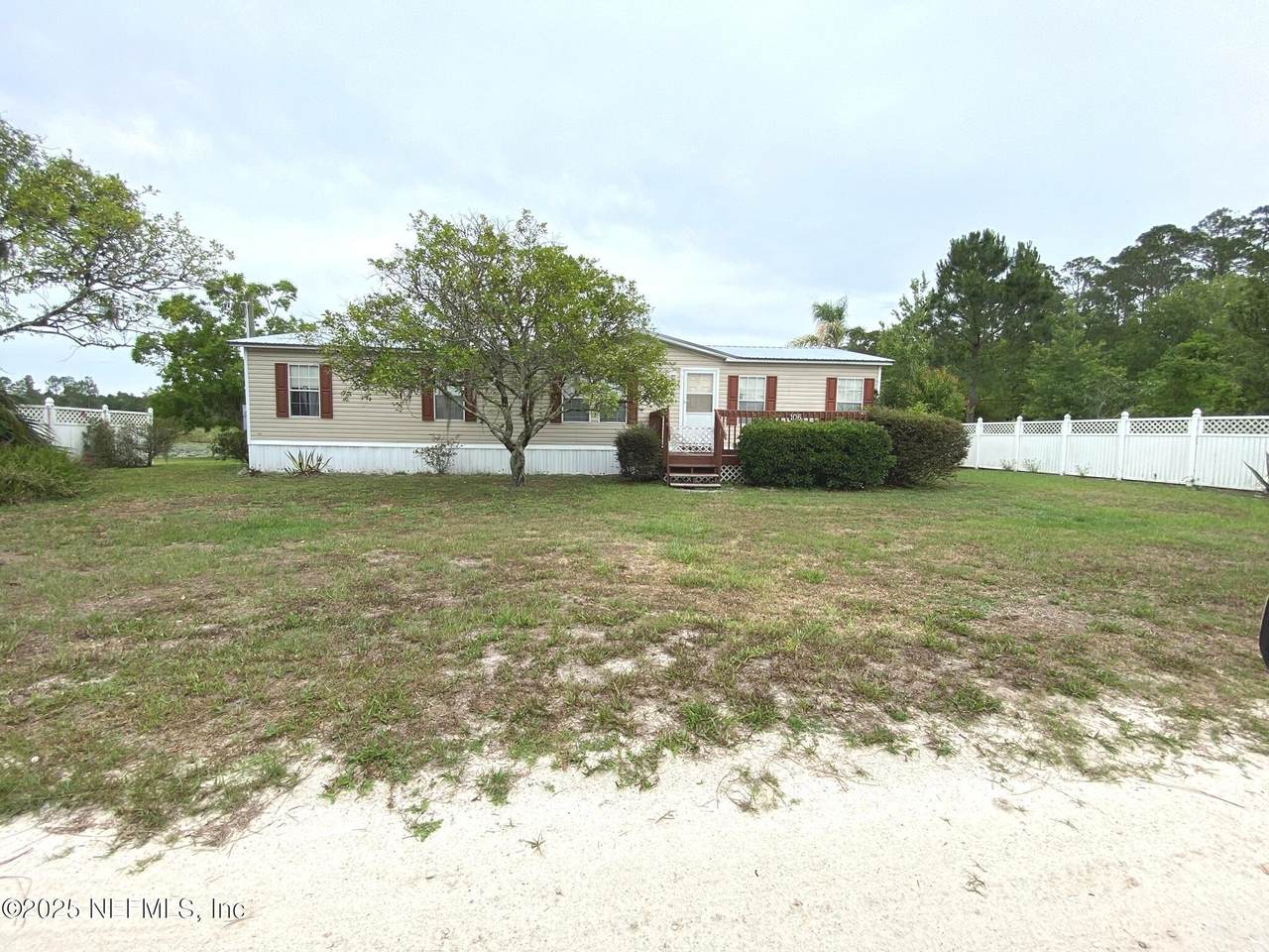 106 Georgia Avenue - Photo 1