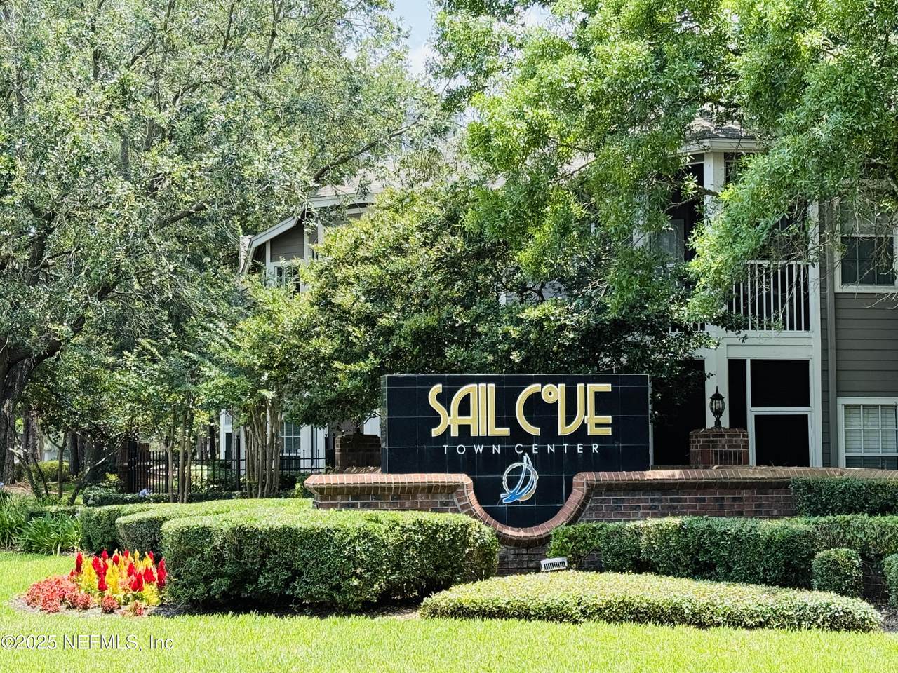 10000 Gate Parkway - Photo 1