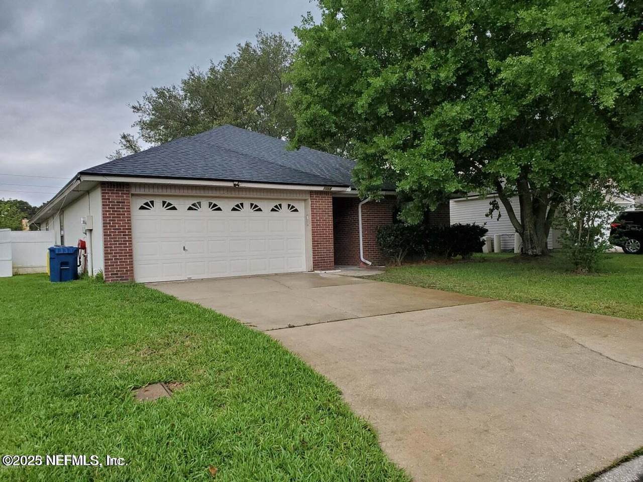 1058 Waterfall Drive - Photo 1