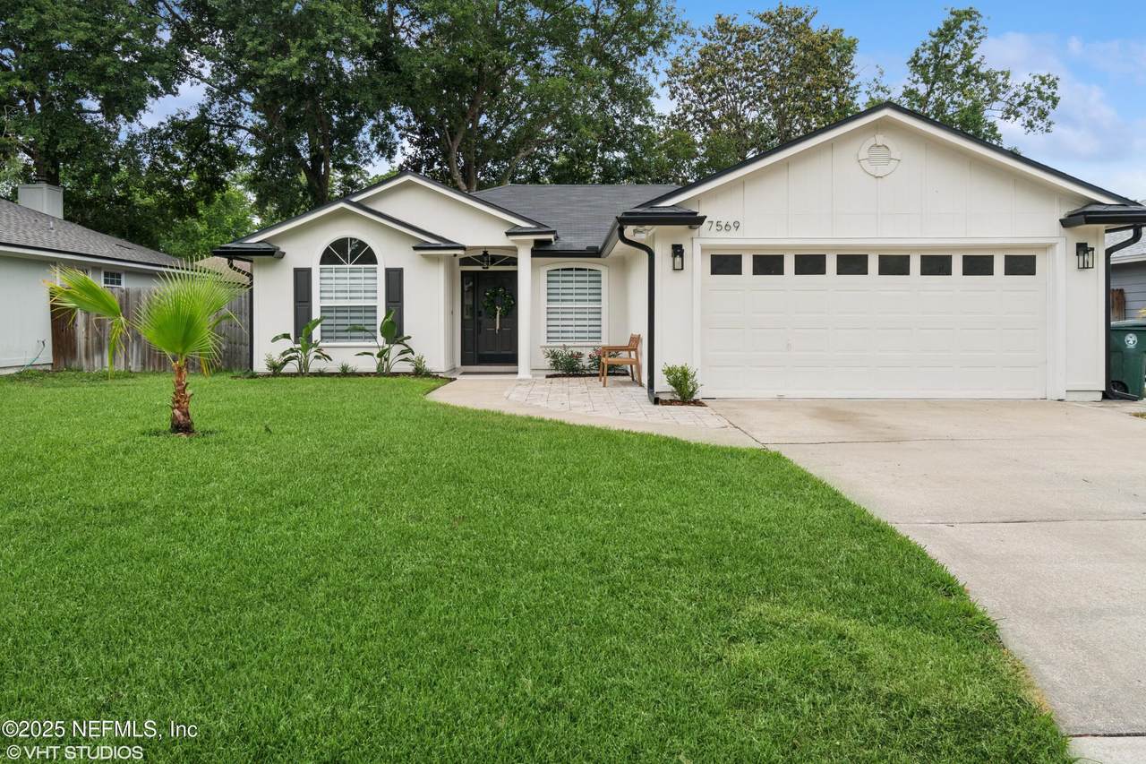7569 Deer Cove Lane - Photo 1