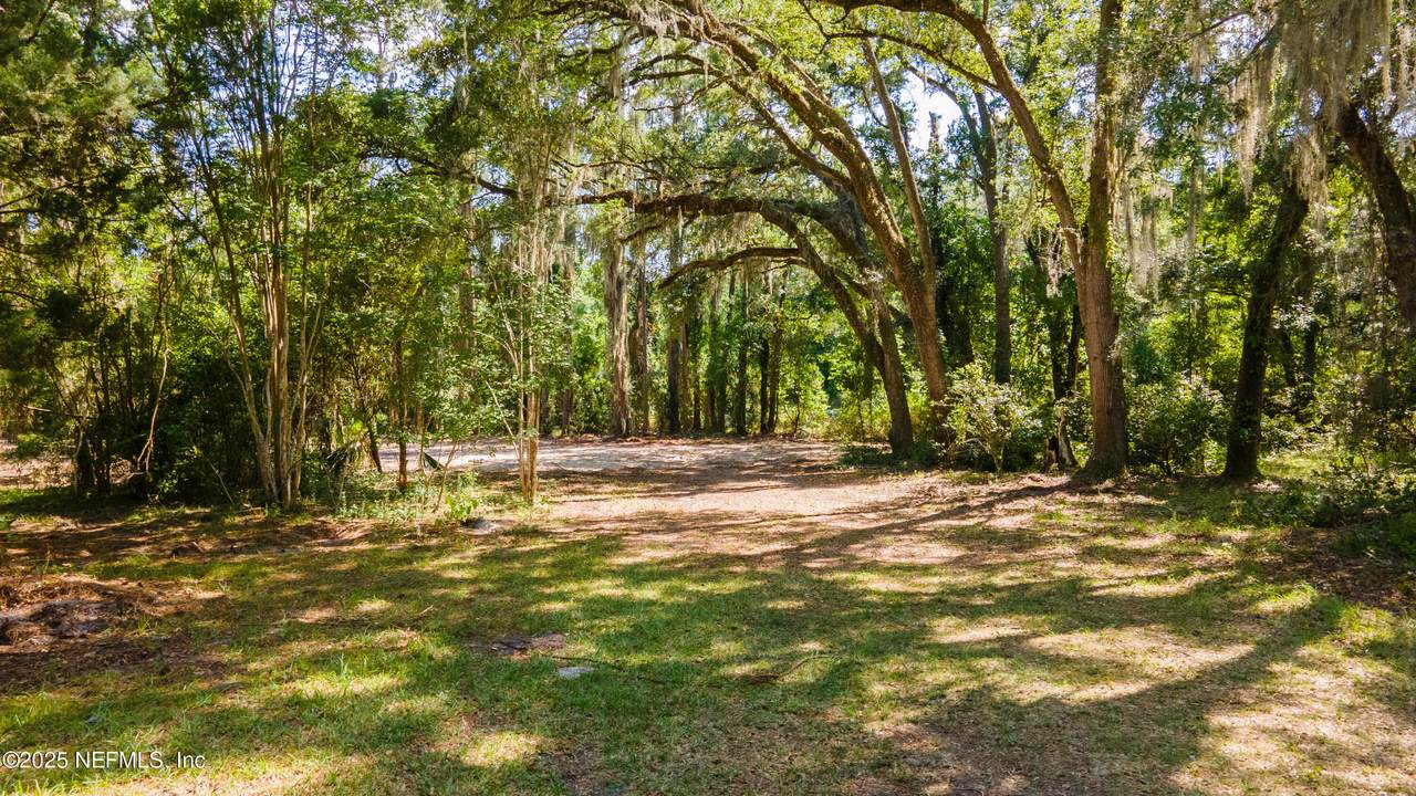 5067 Edgewater Court - Photo 1