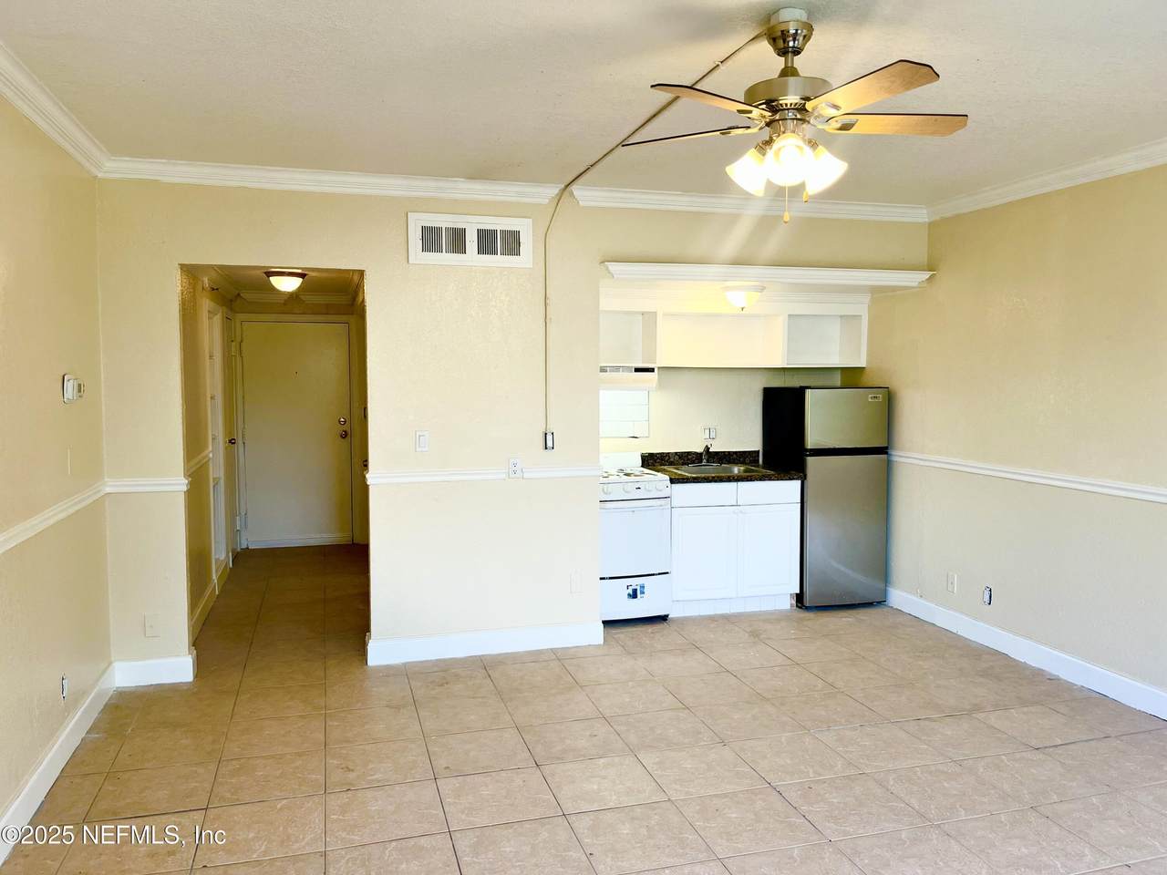 311 Ashley Street - Photo 1