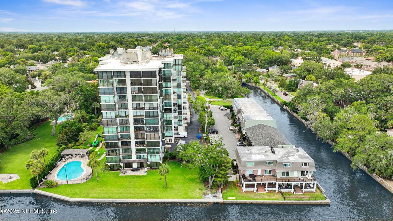 2970 St Johns Avenue - Photo 1