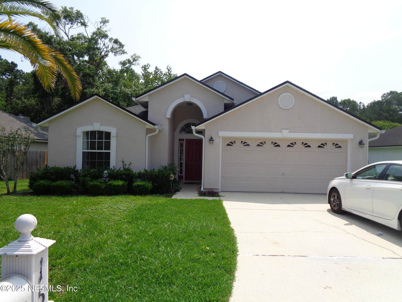 153 Dover Bluff Drive - Photo 1