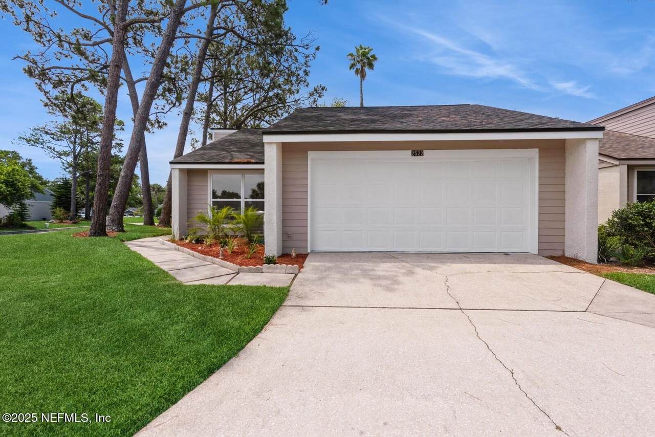 2522 Dauphine Court - Photo 1