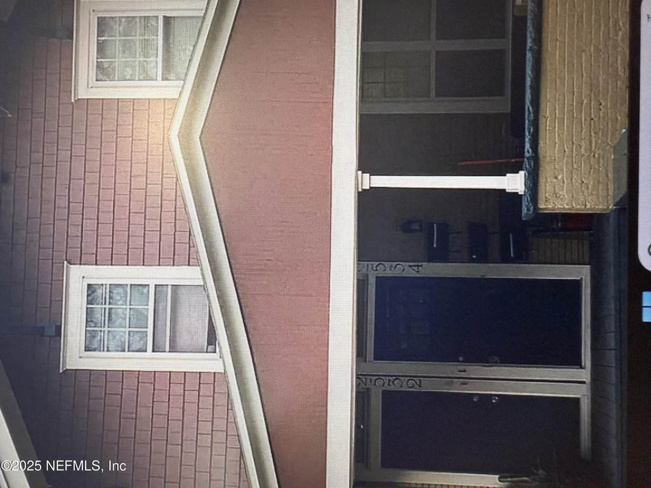 2532 College Street - Photo 1