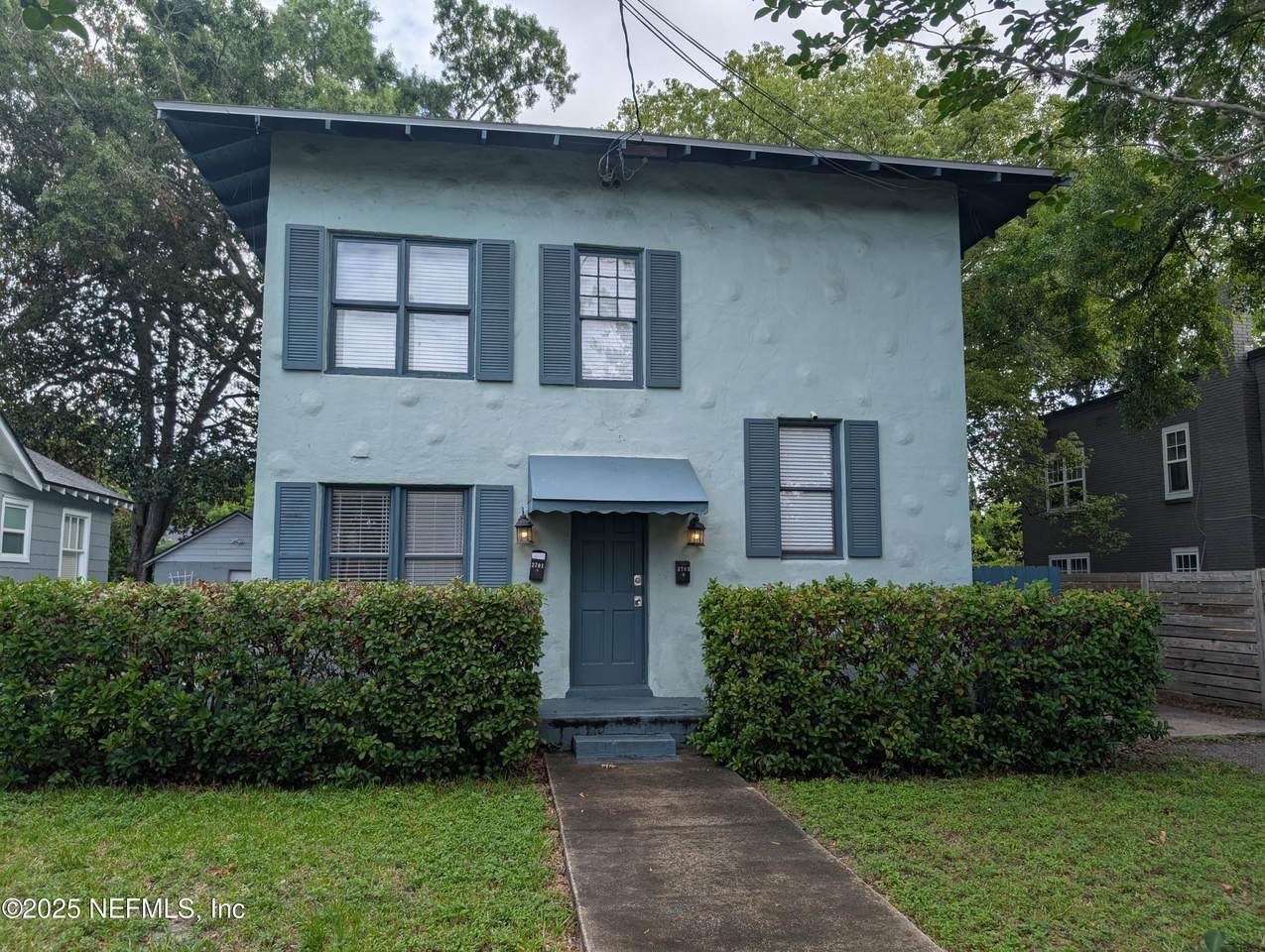 2703 Myra Street - Photo 1