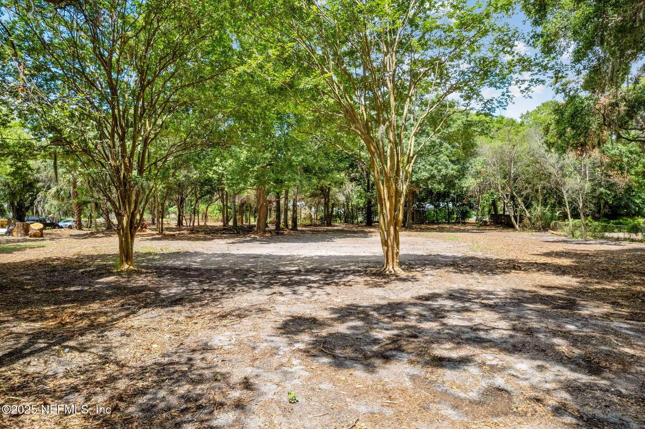 2633 Amelia Road - Photo 1