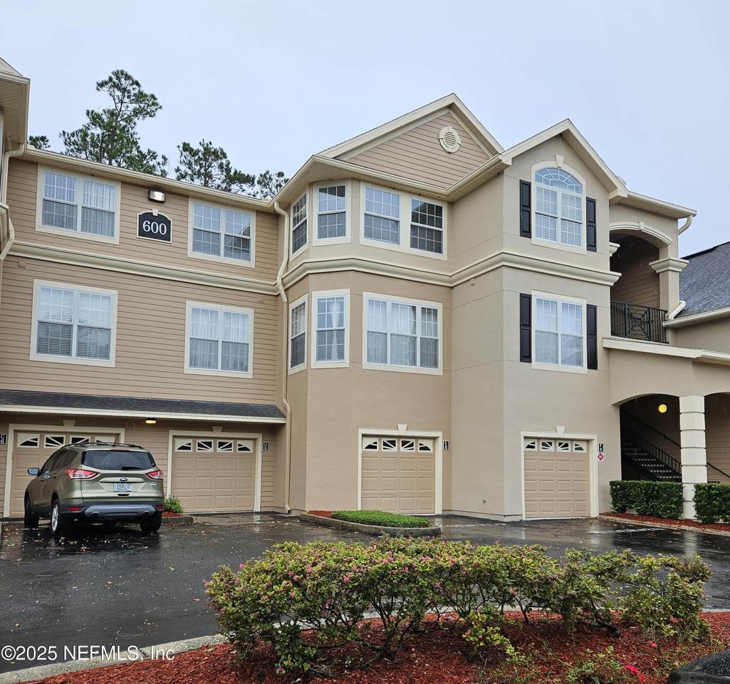 13810 Sutton Park Drive - Photo 1
