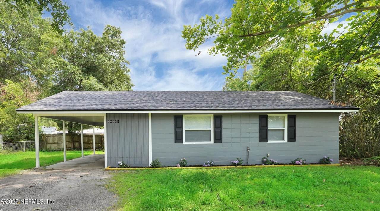 10481 Pinehurst Drive - Photo 1