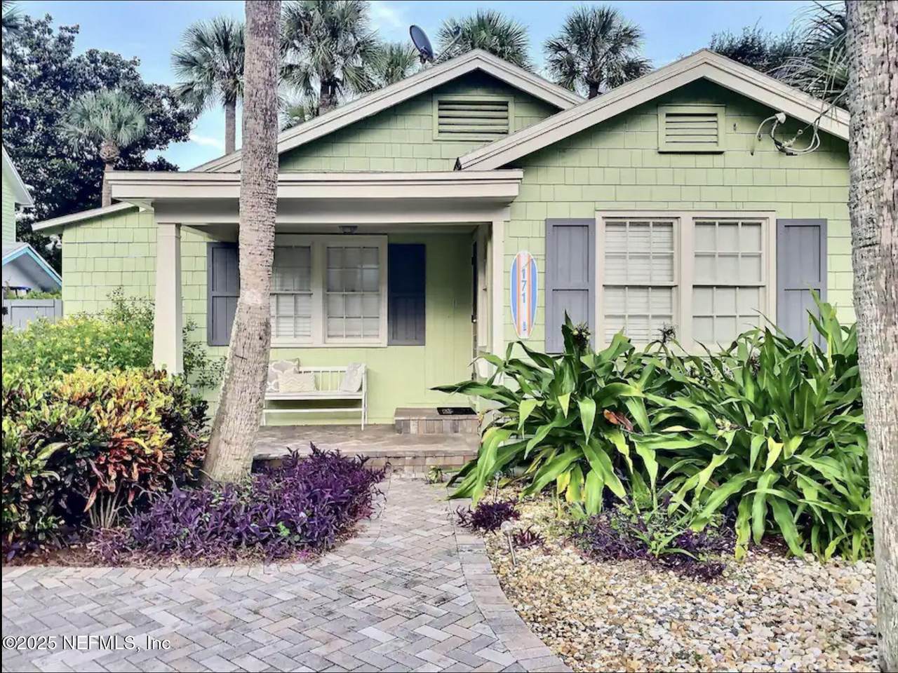 171 East Coast Drive - Photo 1