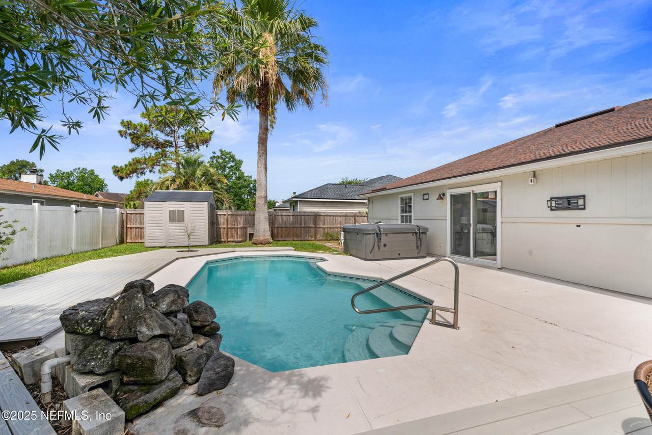 13042 Staffordshire Drive - Photo 1