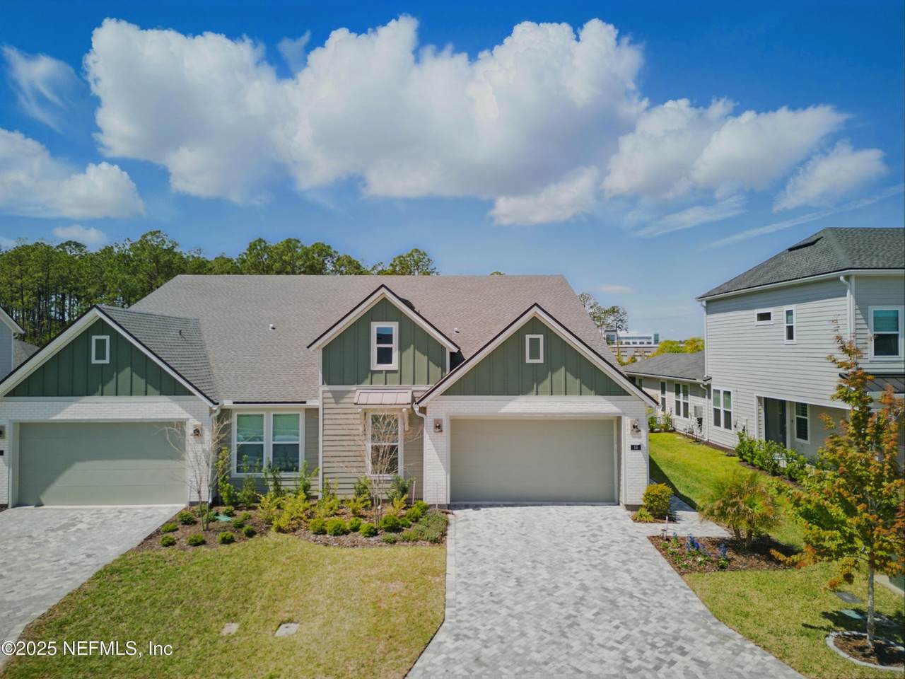 55 Cool Springs Avenue - Photo 1