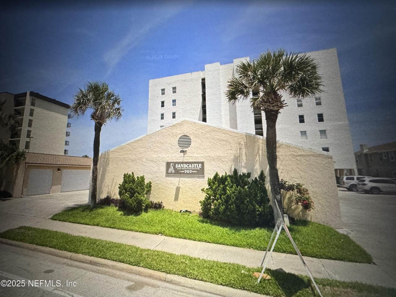 707 1ST Street - Photo 1