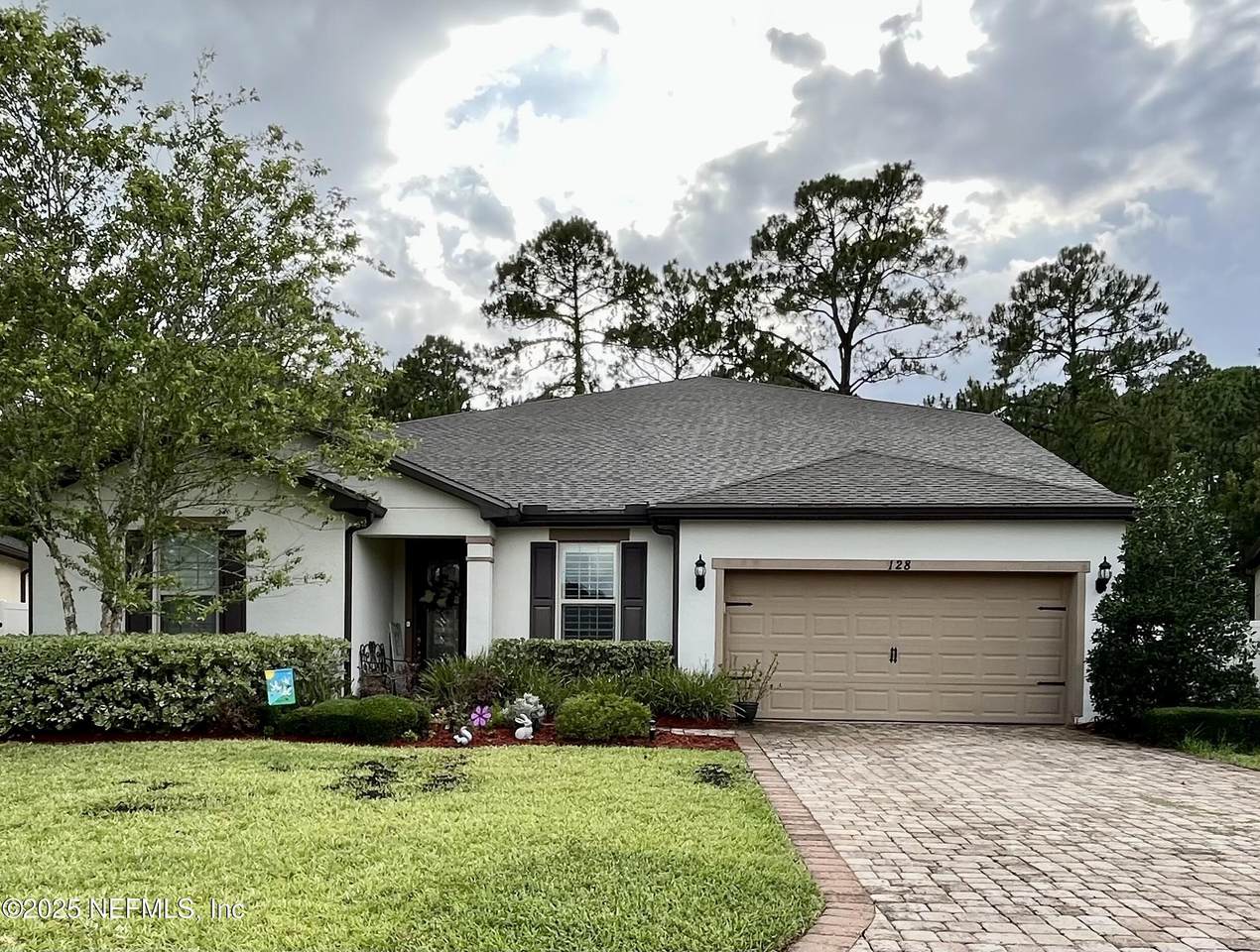 128 Alegria Circle - Photo 1
