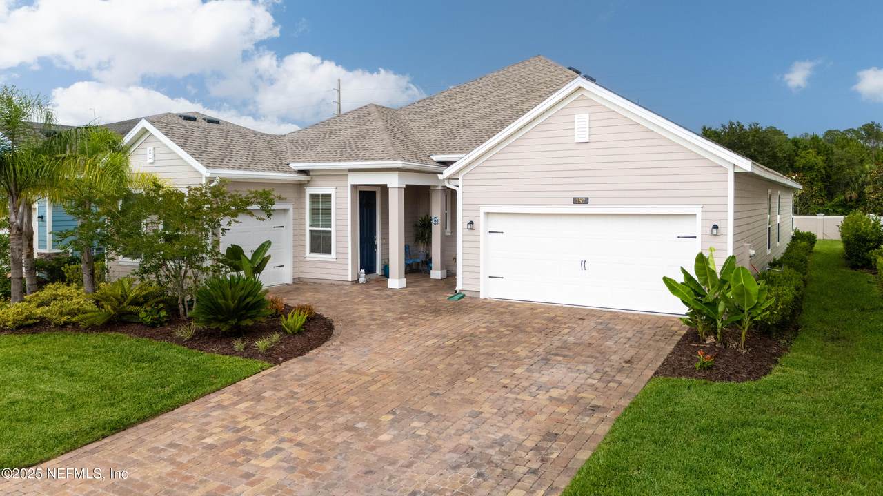 157 Renwick Parkway - Photo 1
