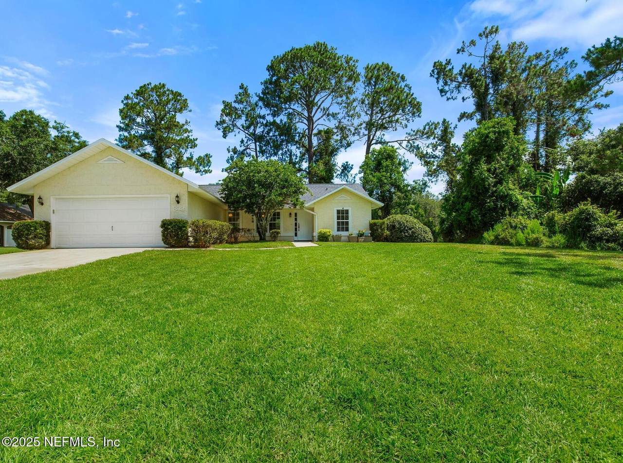 832 White Eagle Circle - Photo 1
