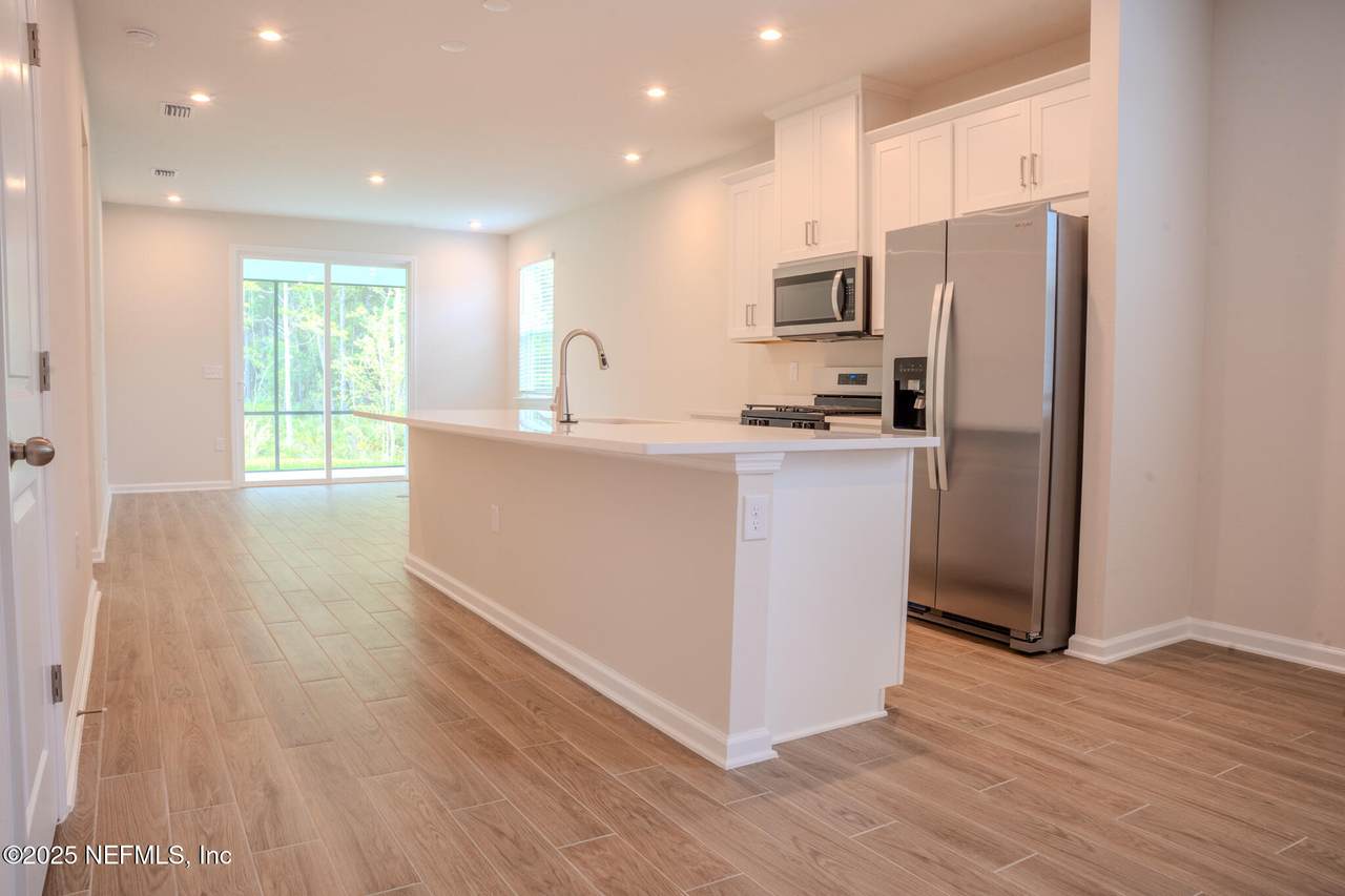 308 Spruce Hill Point - Photo 1