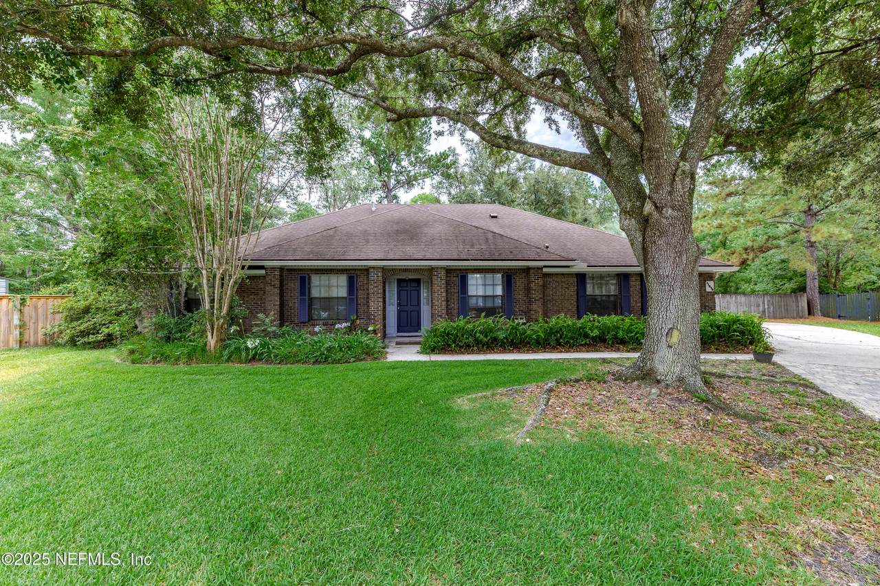 11879 Narrow Oak Lane - Photo 1
