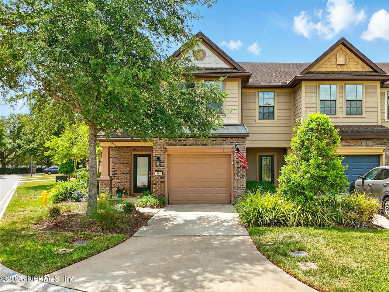 13964 Berryview Road - Photo 1