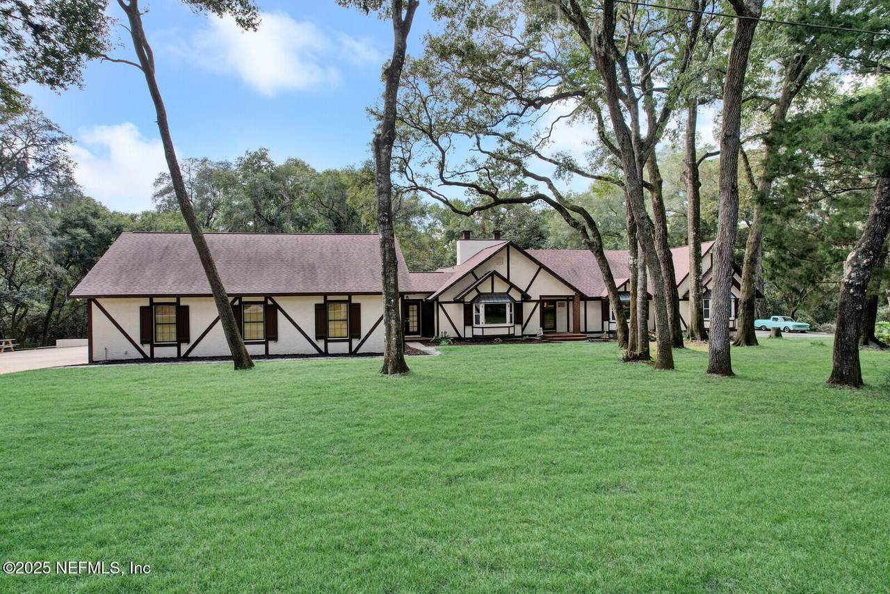 3565 Red Cloud Trail - Photo 1