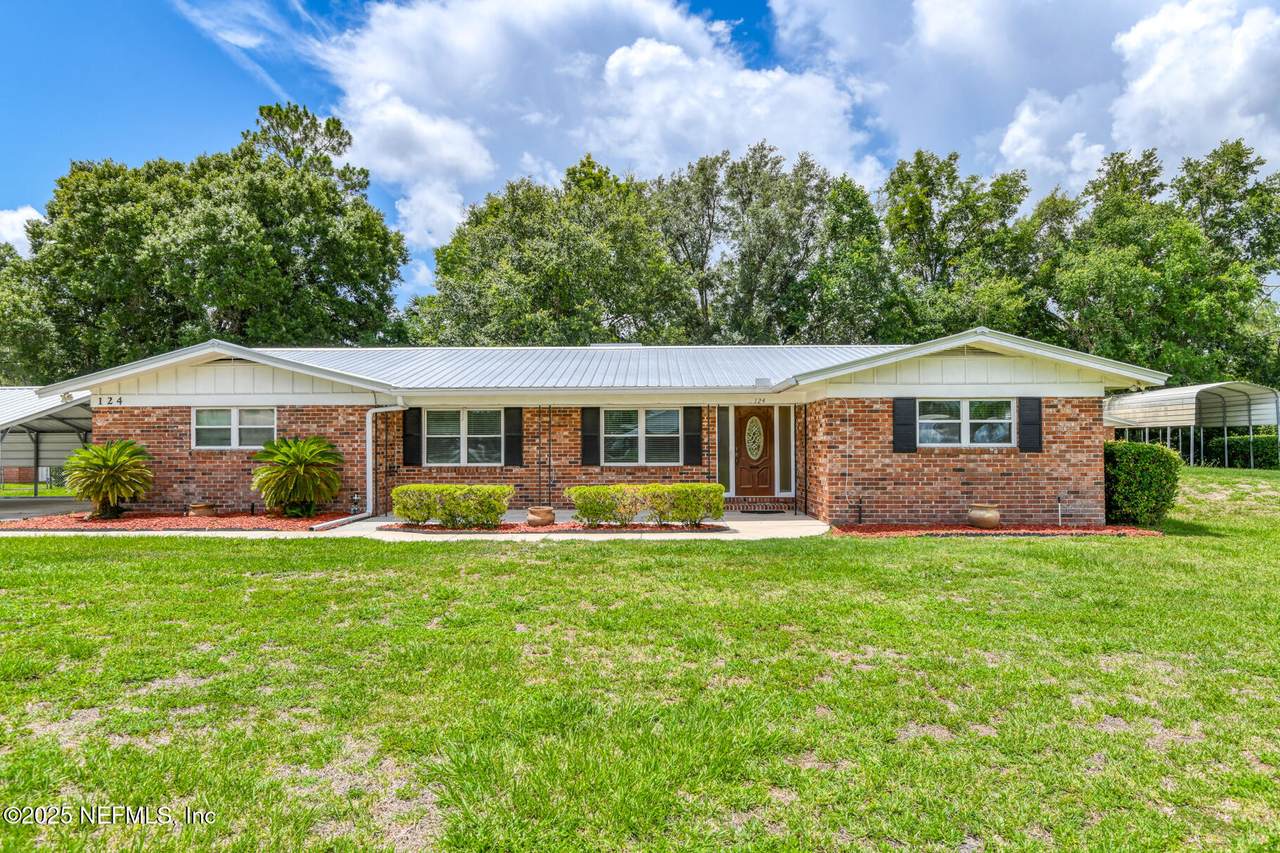 124 Latesha Terrace - Photo 1