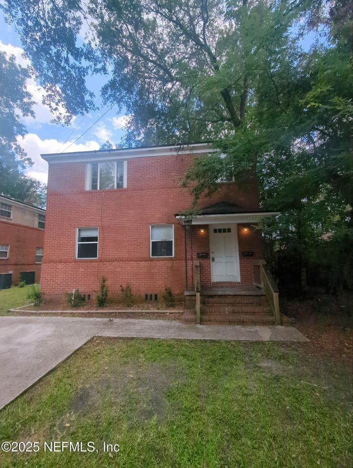 3136 Post Street - Photo 1