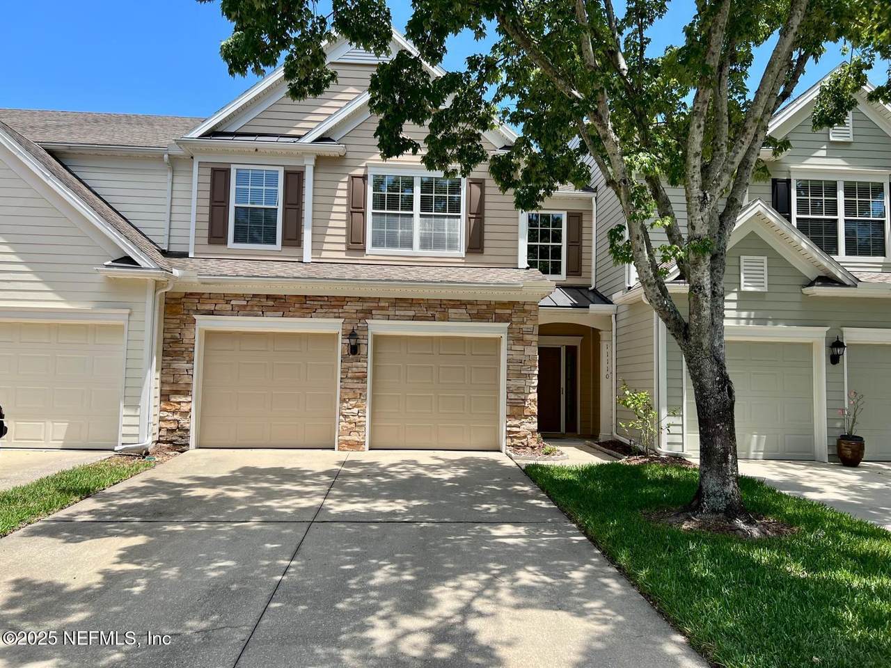 11110 Castlemain Circle - Photo 1