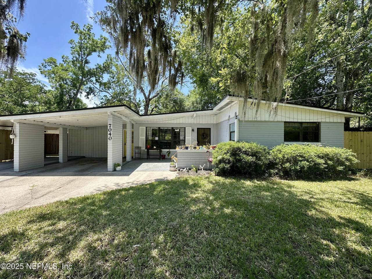 7040 Arques Road - Photo 1