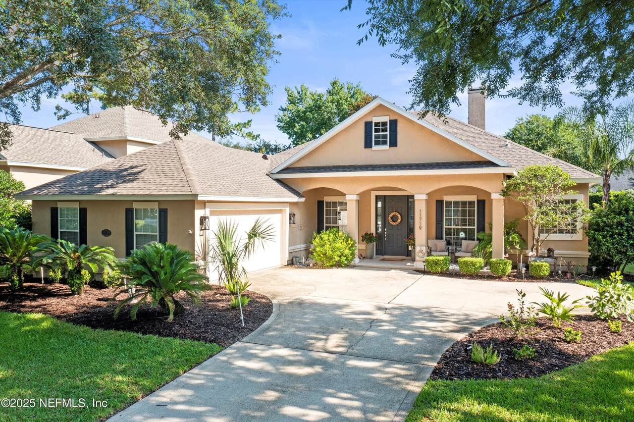 11719 Dartmoor Court - Photo 1