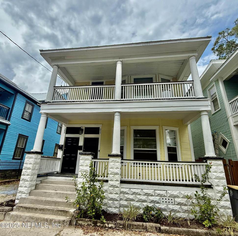 311 5TH Street - Photo 1