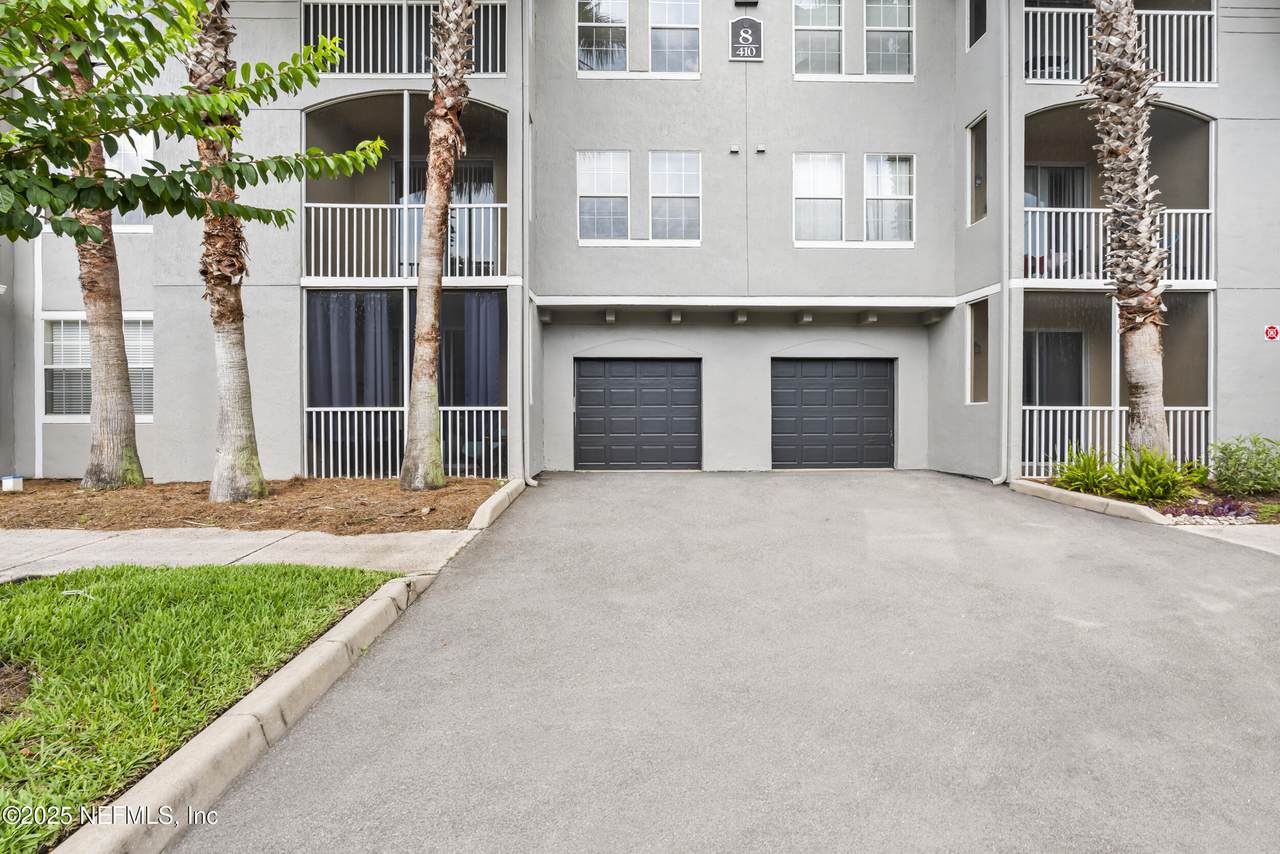 410 Villa San Marco Drive - Photo 1
